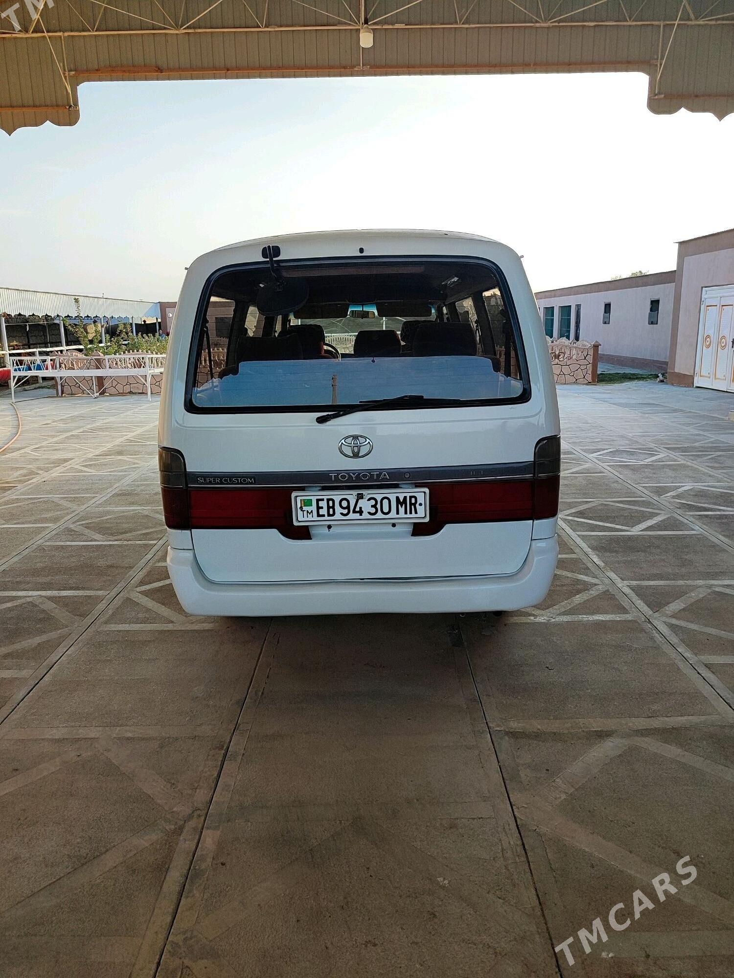 Toyota Hiace 1993 - 72 000 TMT - Mary - img 5
