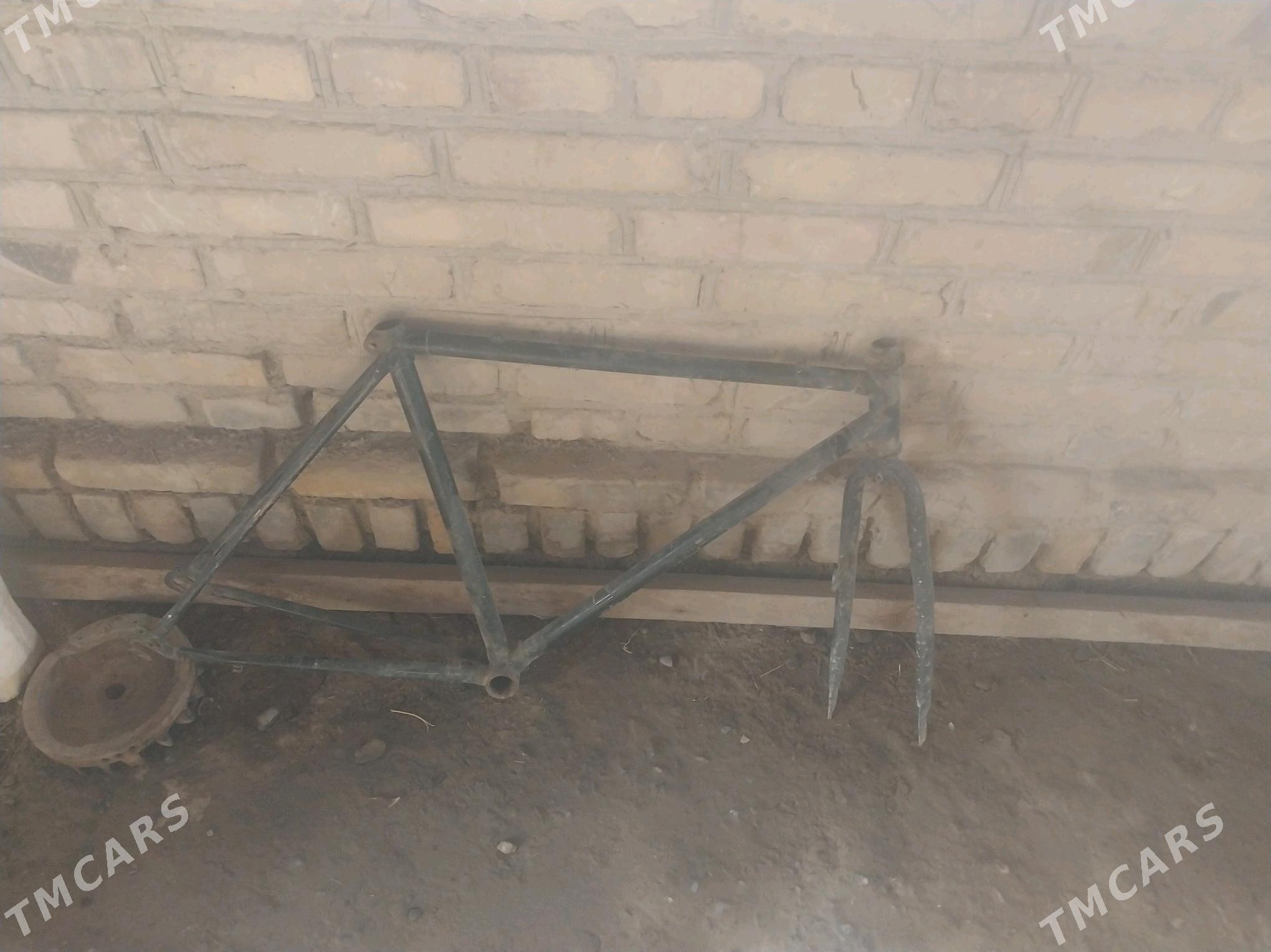 28 - Türkmenabat - img 2