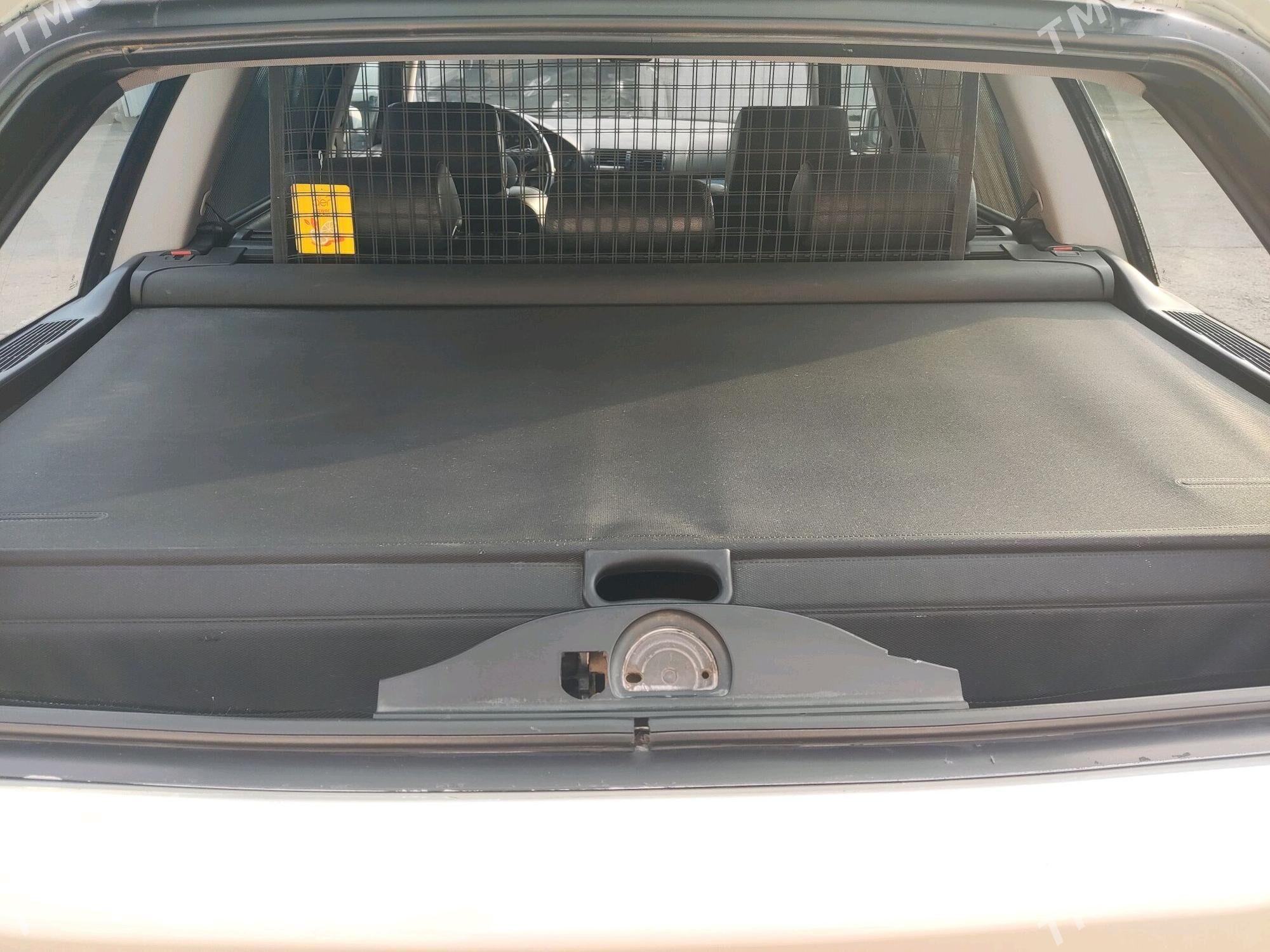 BMW E39 2002 - 110 000 TMT - Türkmenbaşy - img 1