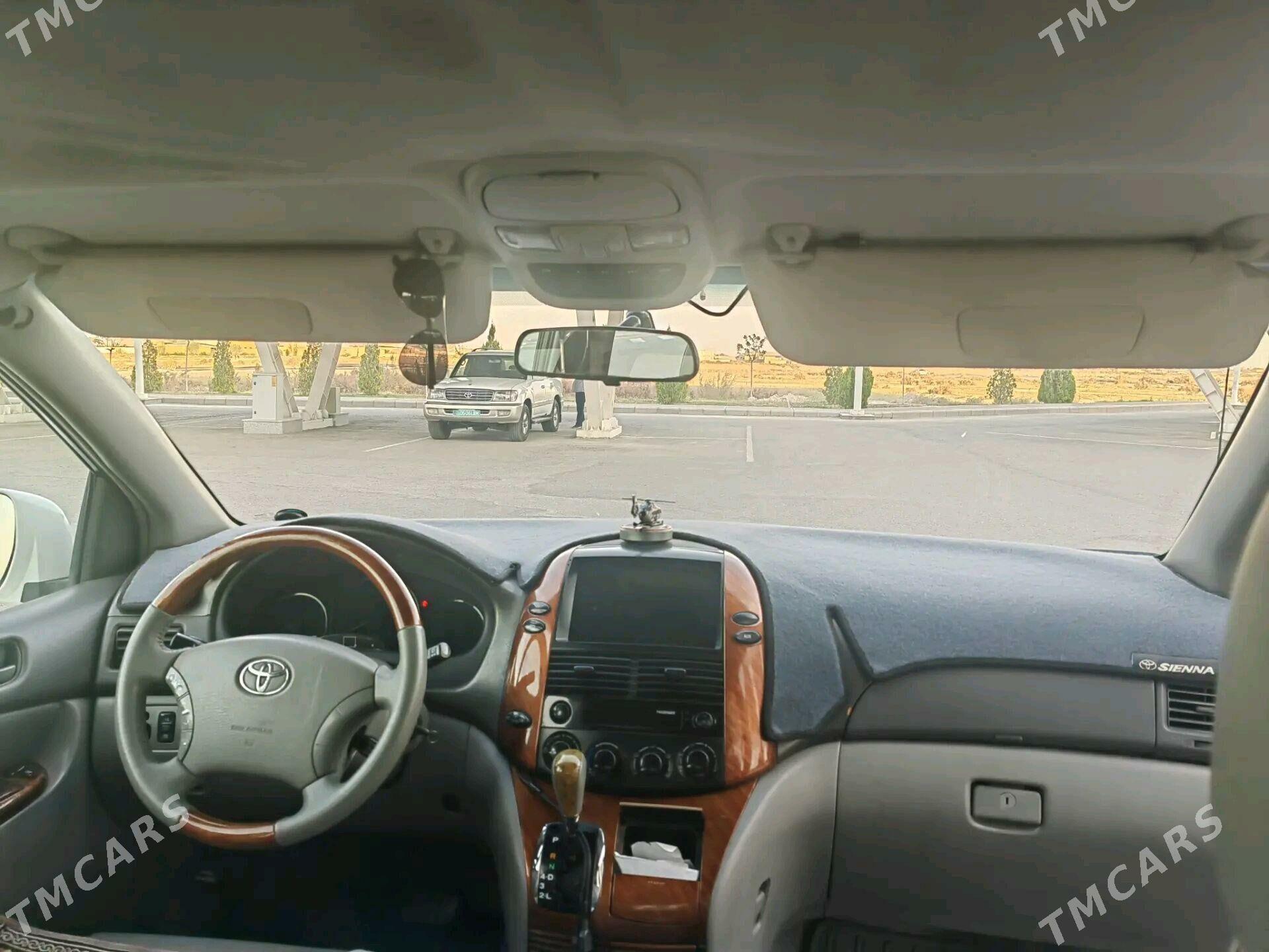 Toyota Sienna 2008 - 240 000 TMT - Туркменабат - img 4