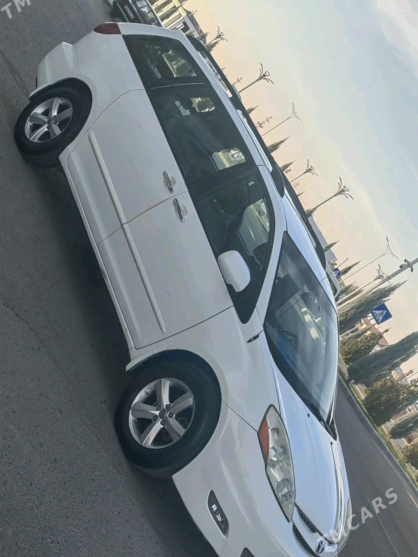 Toyota Sienna 2008 - 240 000 TMT - Туркменабат - img 5