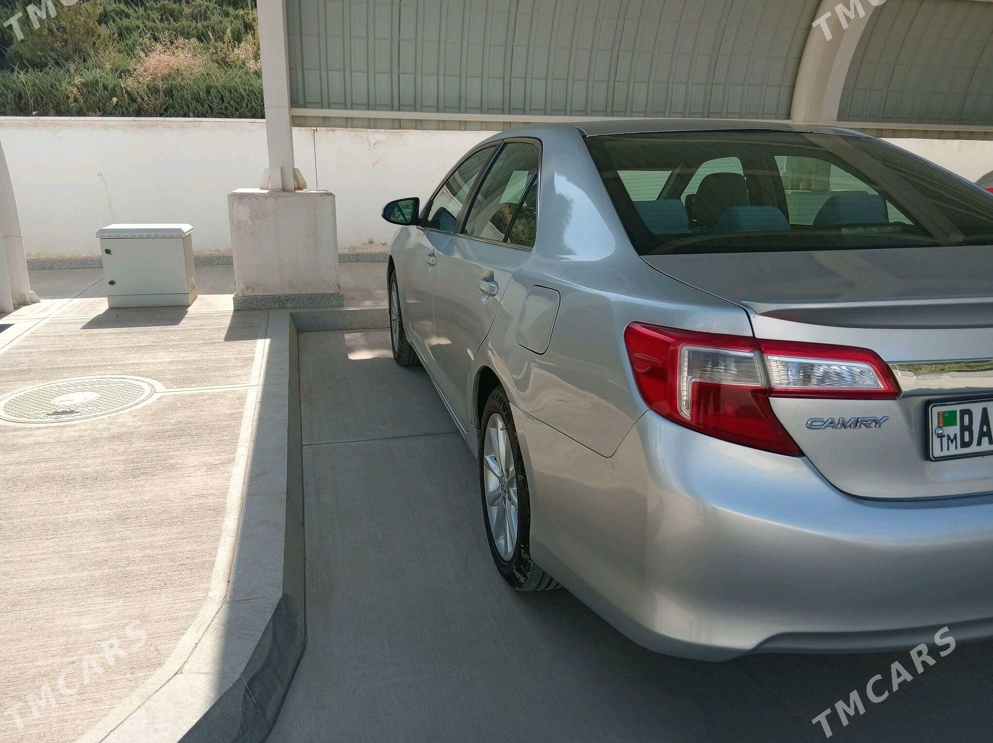Toyota Camry 2012 - 188 000 TMT - Гёкдепе - img 4