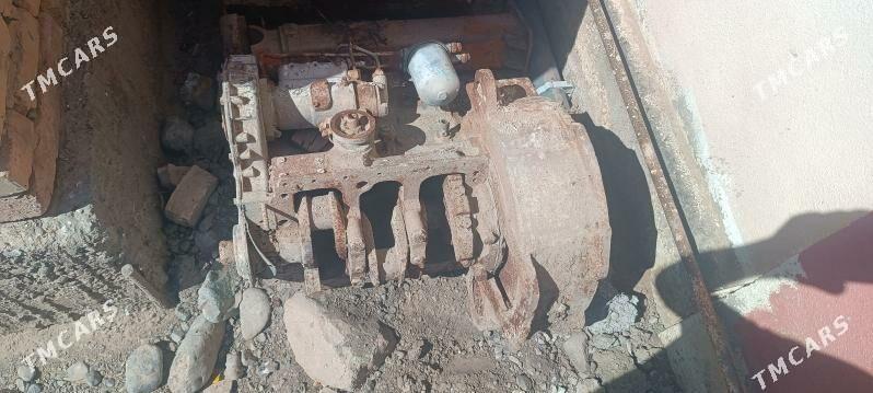 Balkancar ER-2 1989 - 20 000 TMT - Büzmeýin - img 4