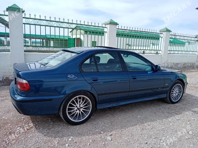 BMW 528 2001 - 95 000 TMT - Balkanabat - img 2