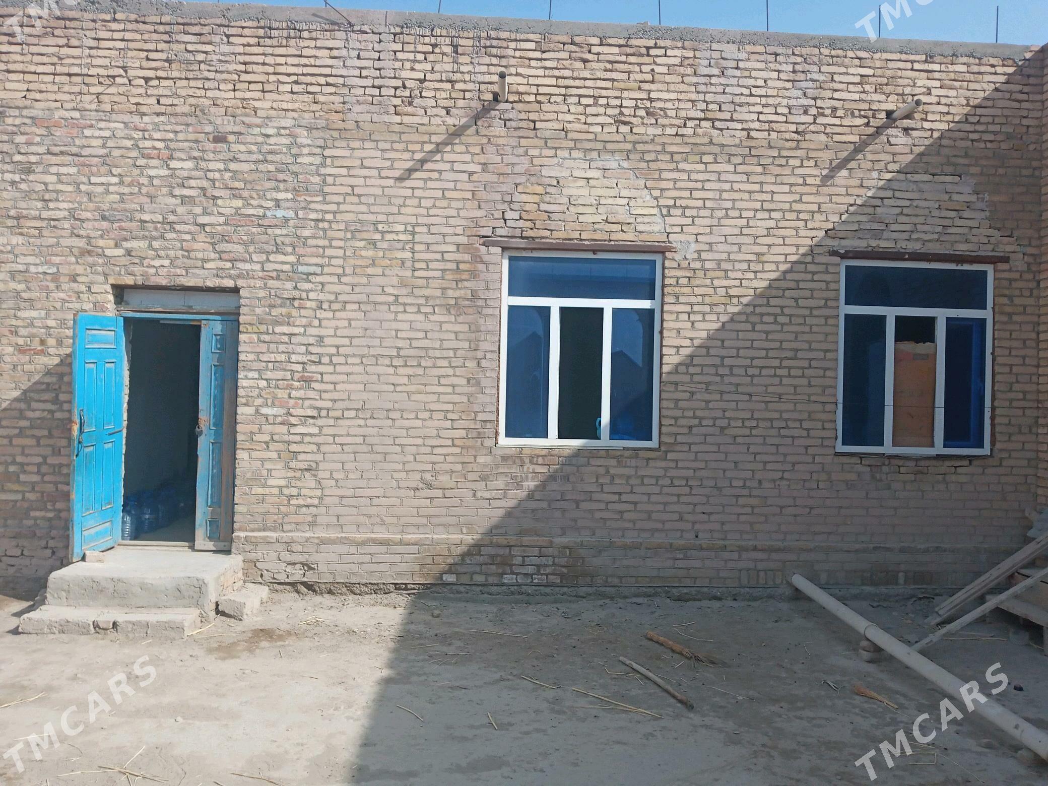 Собственный Дом 16 - соток - Türkmenabat - img 2