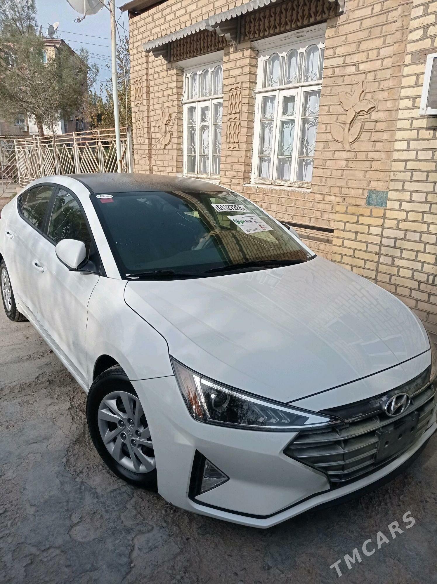 Hyundai Elantra 2020 - 235 000 TMT - Мары - img 3