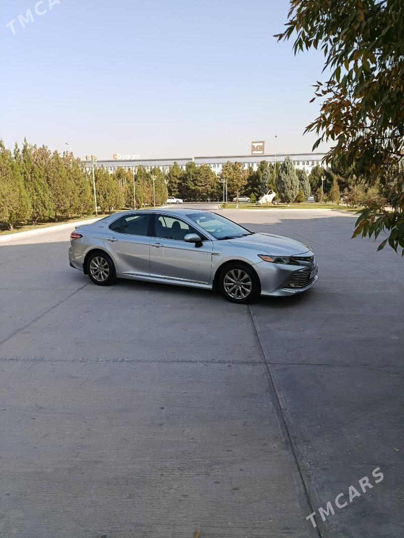 Toyota Camry 2018 - 300 000 TMT - Мары - img 3