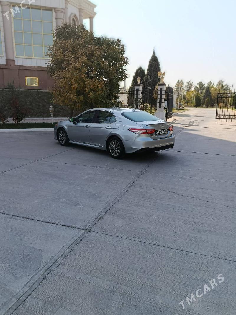 Toyota Camry 2018 - 300 000 TMT - Мары - img 1