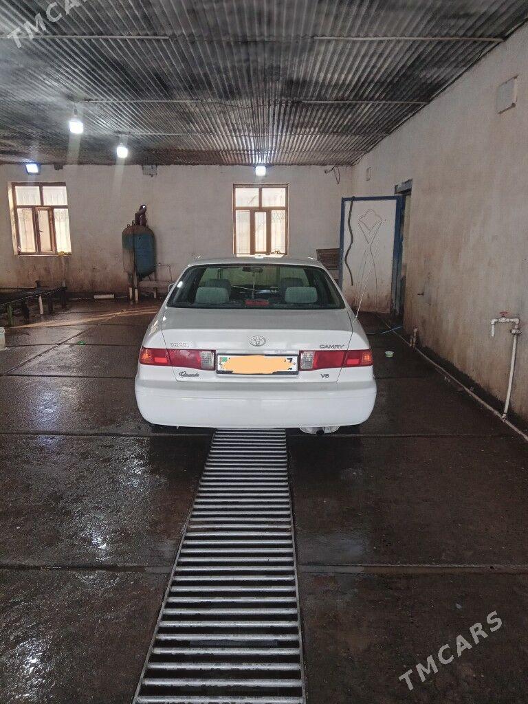 Toyota Camry 2000 - 140 000 TMT - Türkmenbaşy etr. - img 3