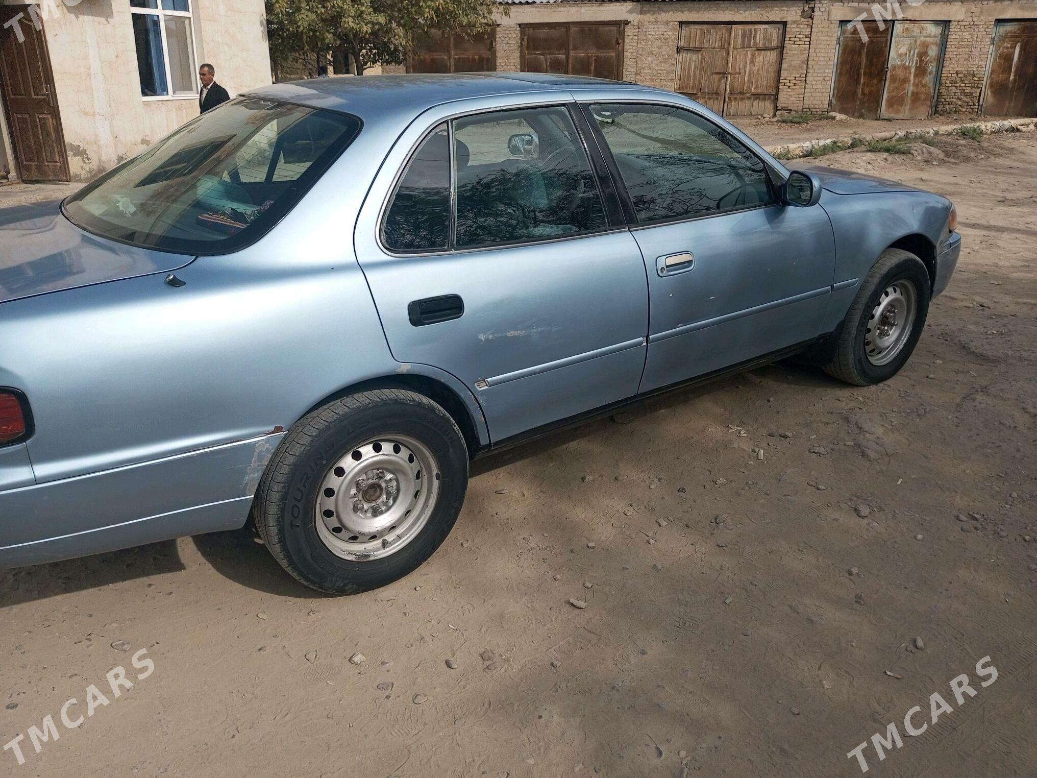 Toyota Camry 1993 - 76 000 TMT - Мургап - img 2