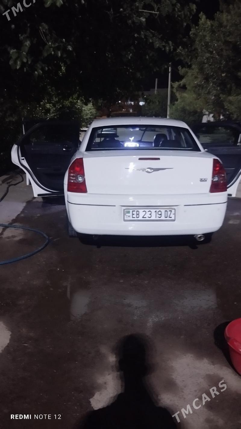 Chrysler 300C 2010 - 100 000 TMT - Daşoguz - img 8