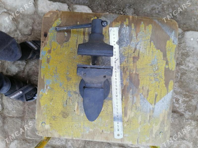 Тиски ссср - Туркменабат - img 2