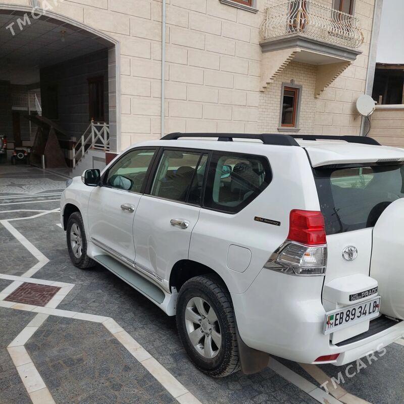 Toyota Land Cruiser Prado 2011 - 490 000 TMT - Туркменбаши - img 1