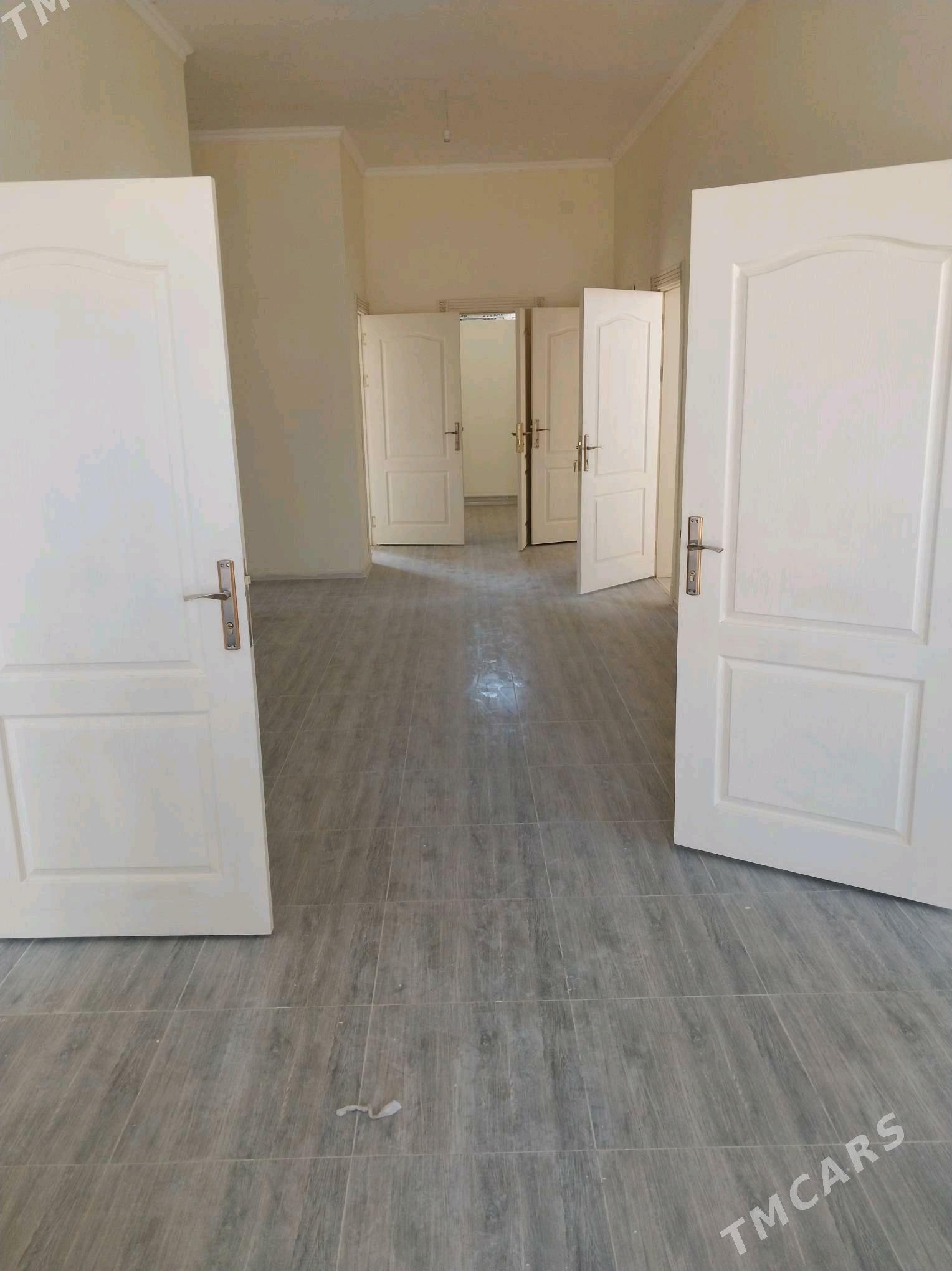 Elitke jaÿ Bãherden - Bäherden - img 2