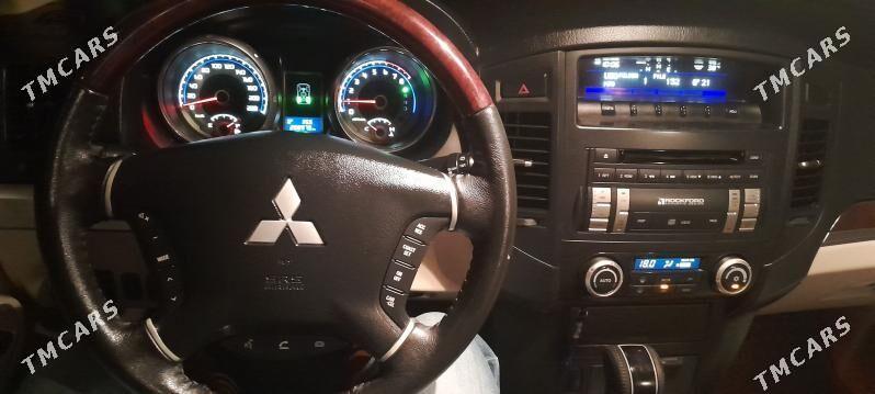 Mitsubishi Pajero 2010 - 242 000 TMT - Туркменбаши - img 7
