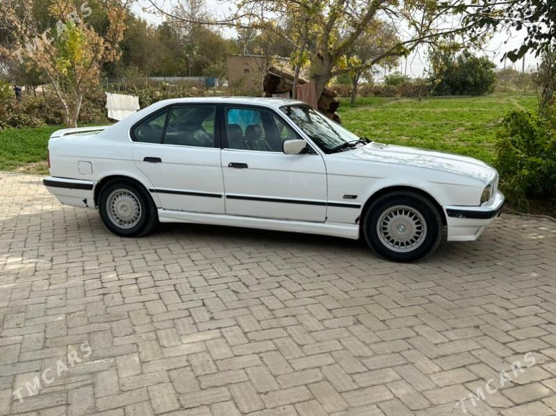BMW 525 1992 - 45 000 TMT - Ýolöten - img 1