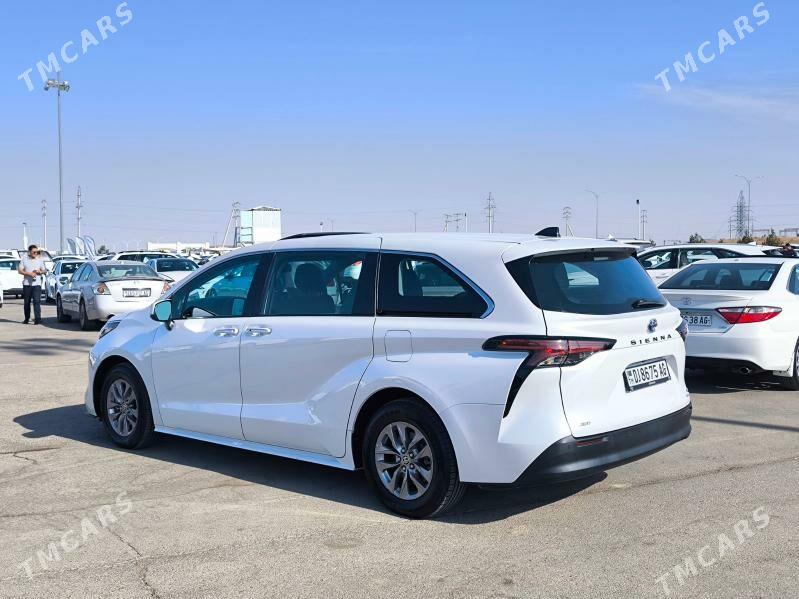 Toyota Sienna 2022 - 510 000 TMT - Aşgabat - img 2