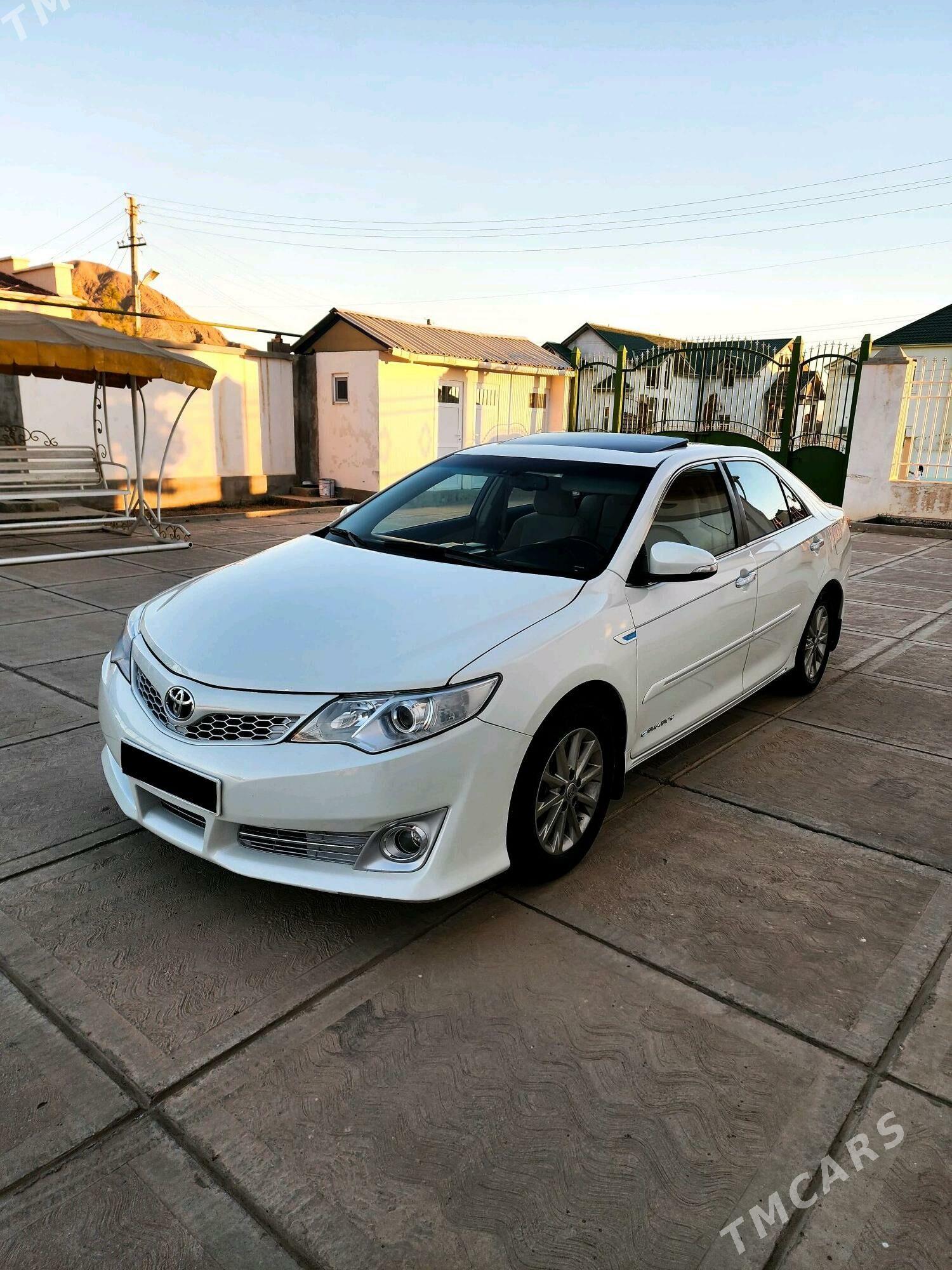 Toyota Camry 2012 - 215 000 TMT - Balkanabat - img 8