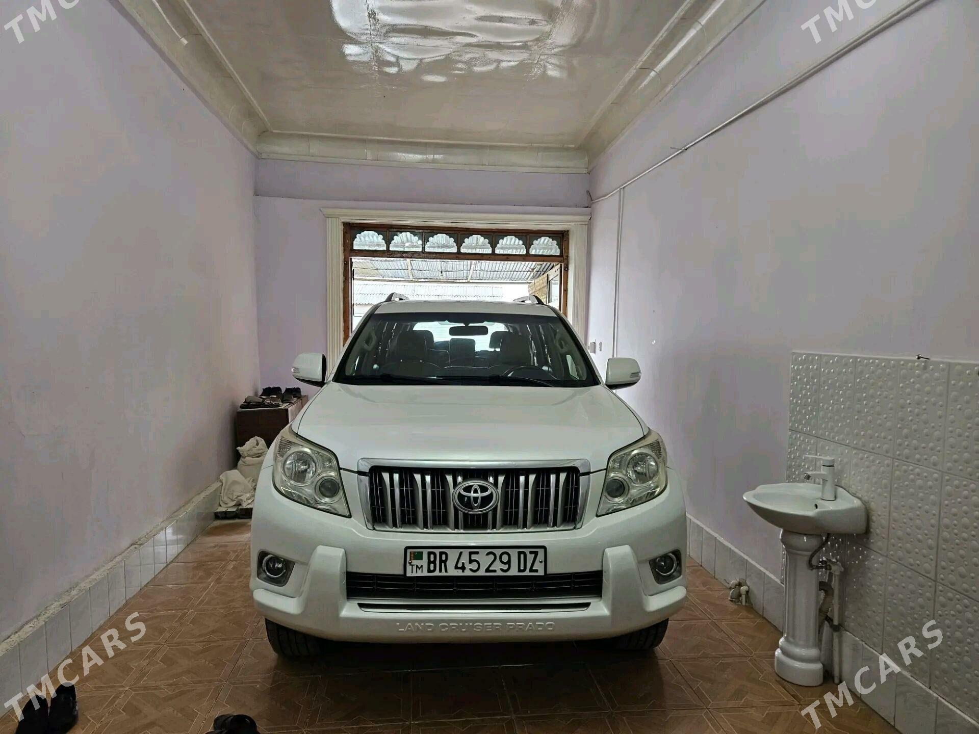Toyota Land Cruiser Prado 2011 - 500 000 TMT - Boldumsaz - img 7