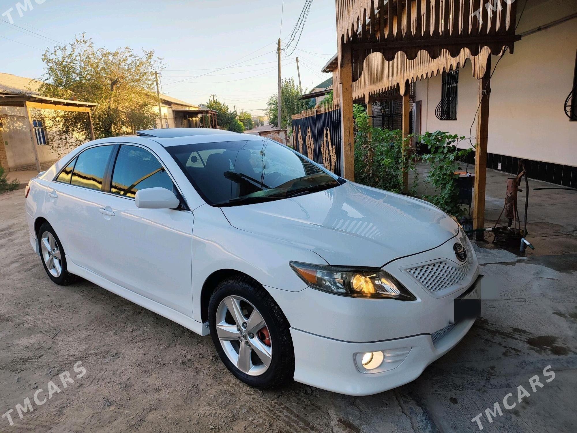 Toyota Camry 2011 - 260 000 TMT - Gurbansoltan Eje - img 1