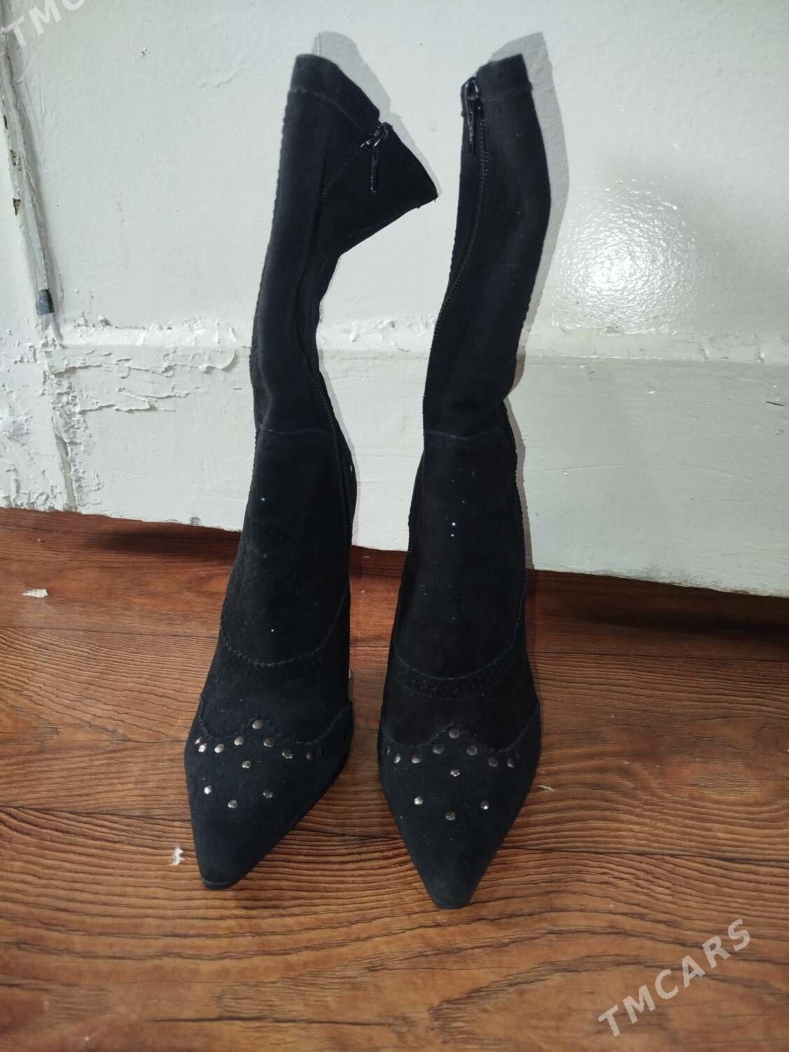 Замшевые сапоги - Мары - img 1