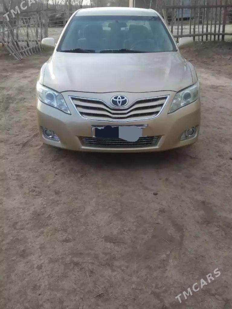 Toyota Camry 2010 - 230 000 TMT - етр. Туркменбаши - img 3