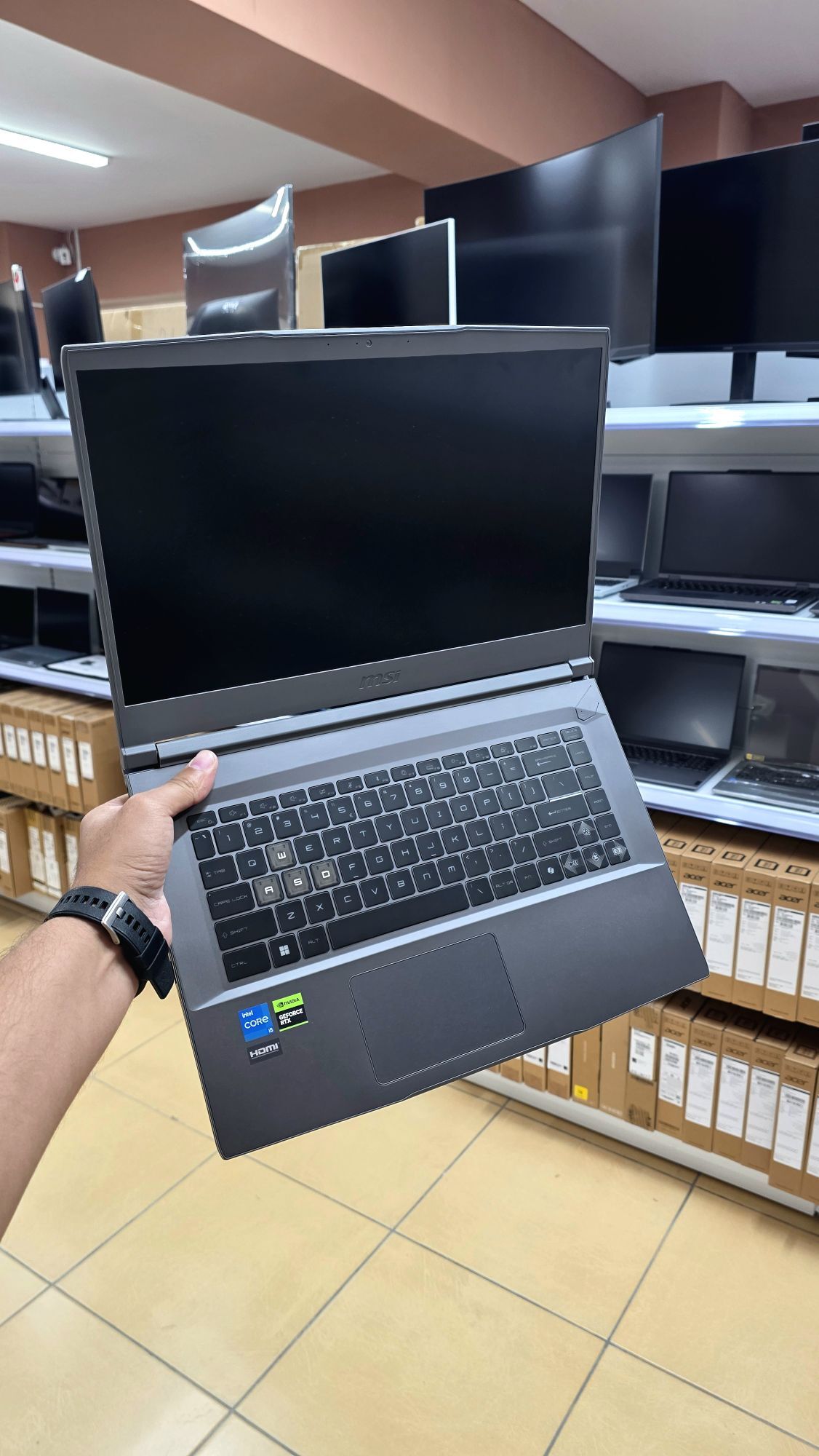 Msi Thin/RTX2050/i5-13/16GB - Aşgabat - img 1