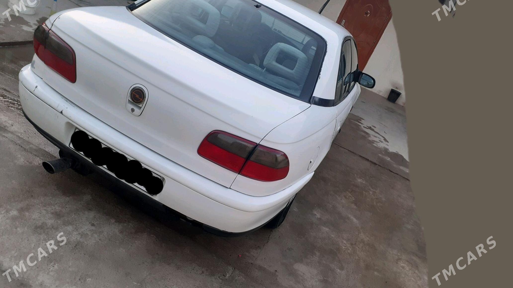 Opel Omega 1994 - 34 000 TMT - Kaka - img 3