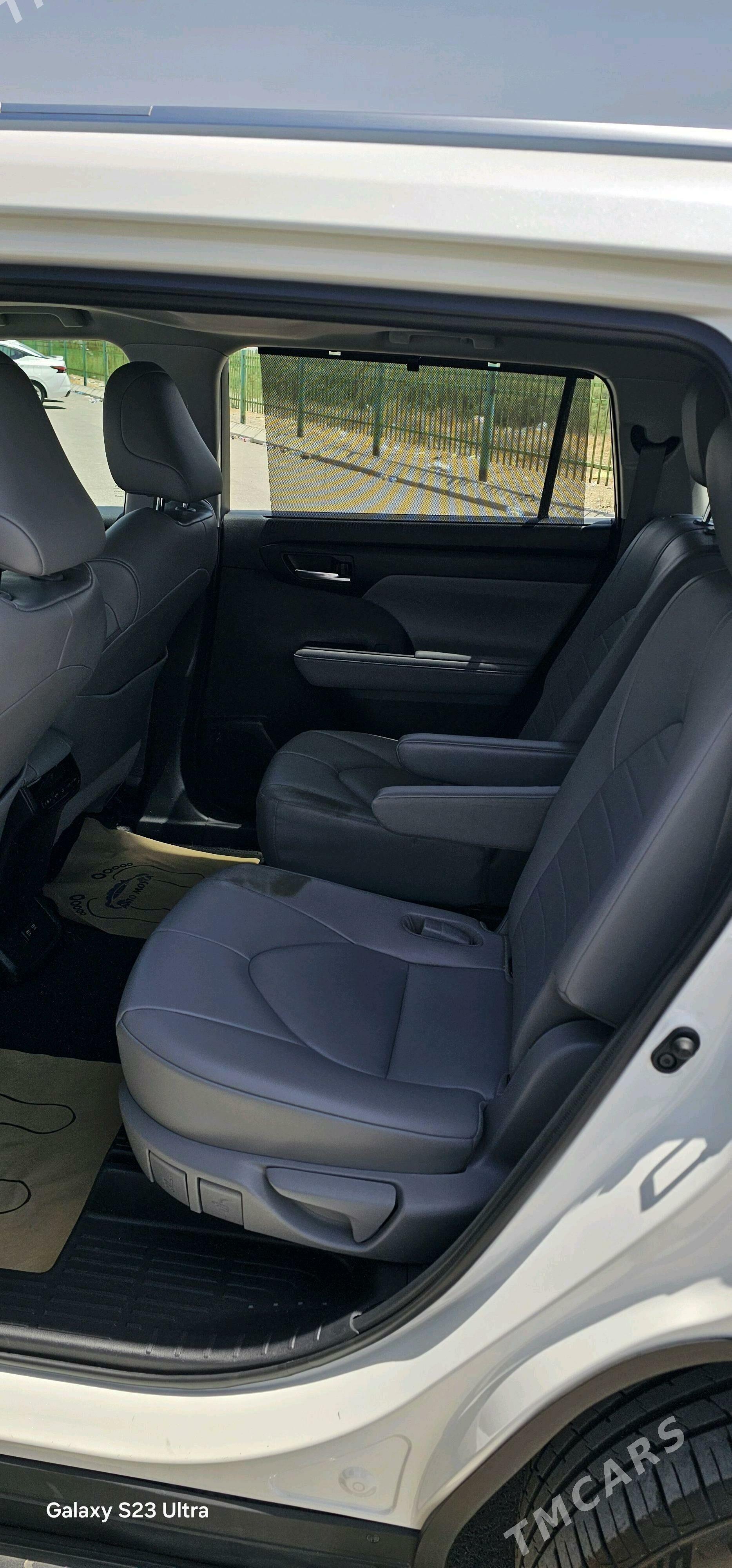 Toyota Highlander 2020 - 625 000 TMT - Täze zaman - img 6