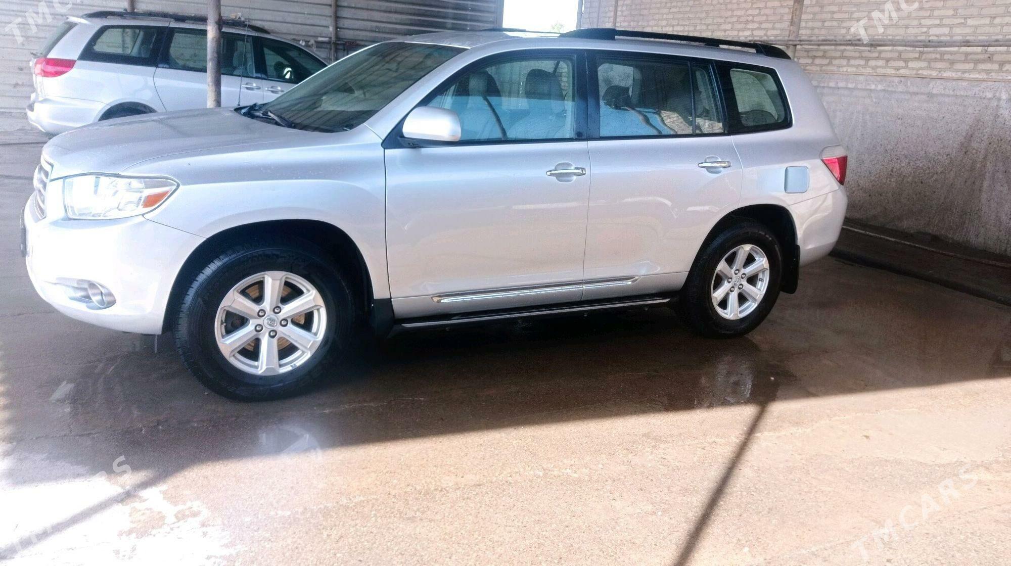 Toyota Highlander 2008 - 360 000 TMT - Mary - img 1