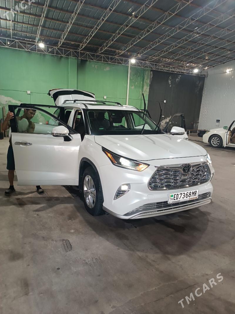 Toyota Highlander 2021 - 550 000 TMT - Байрамали - img 5
