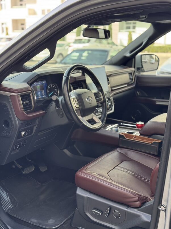 Ford Expedition 2023 - 573 000 TMT - Mary - img 1