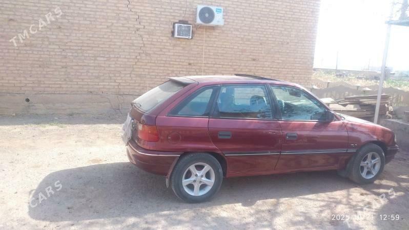 Opel Astra 1992 - 35 000 TMT - Мары - img 3
