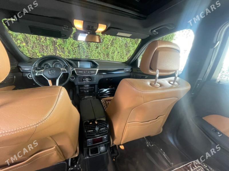 Mercedes-Benz E300 2010 - 320 000 TMT - Арзув - img 4