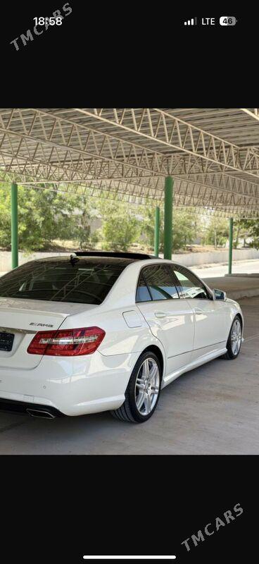 Mercedes-Benz E300 2010 - 320 000 TMT - Арзув - img 3