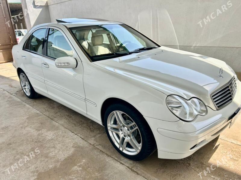 Mercedes-Benz C320 2001 - 140 000 TMT - Мары - img 1