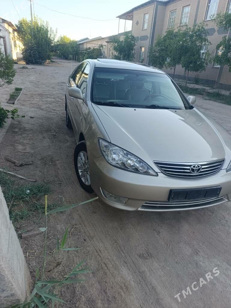 Toyota Camry 2005 - 235 000 TMT - Köneürgenç - img 3