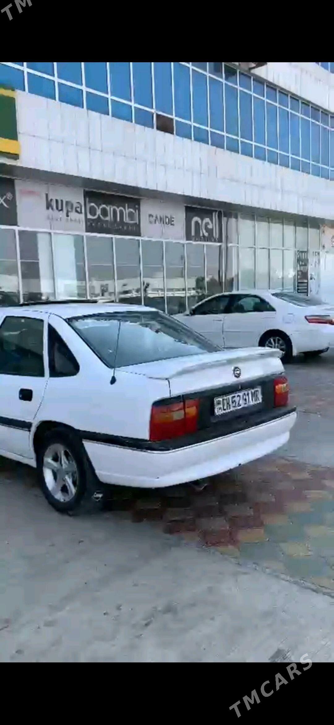 Opel Vectra 1991 - 35 000 TMT - Mary - img 5