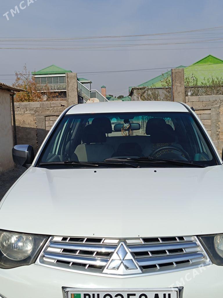 Mitsubishi L200 2011 - 180 000 TMT - Анев - img 1