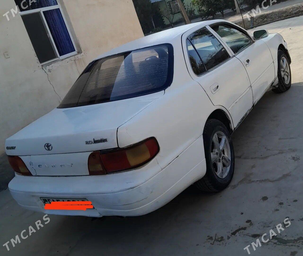 Toyota Camry 1990 - 50 000 TMT - Ходжамбаз - img 3