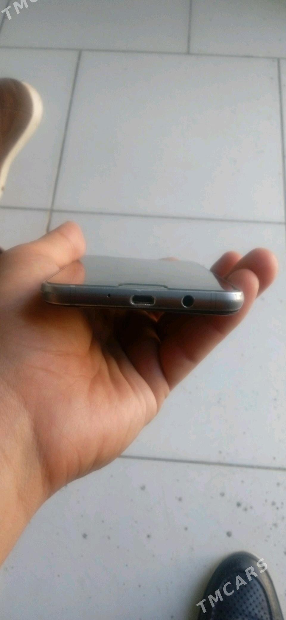 samsung j5 17 - Mary - img 4