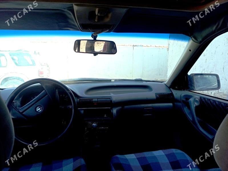 Opel Astra 1992 - 35 000 TMT - Дашогуз - img 2