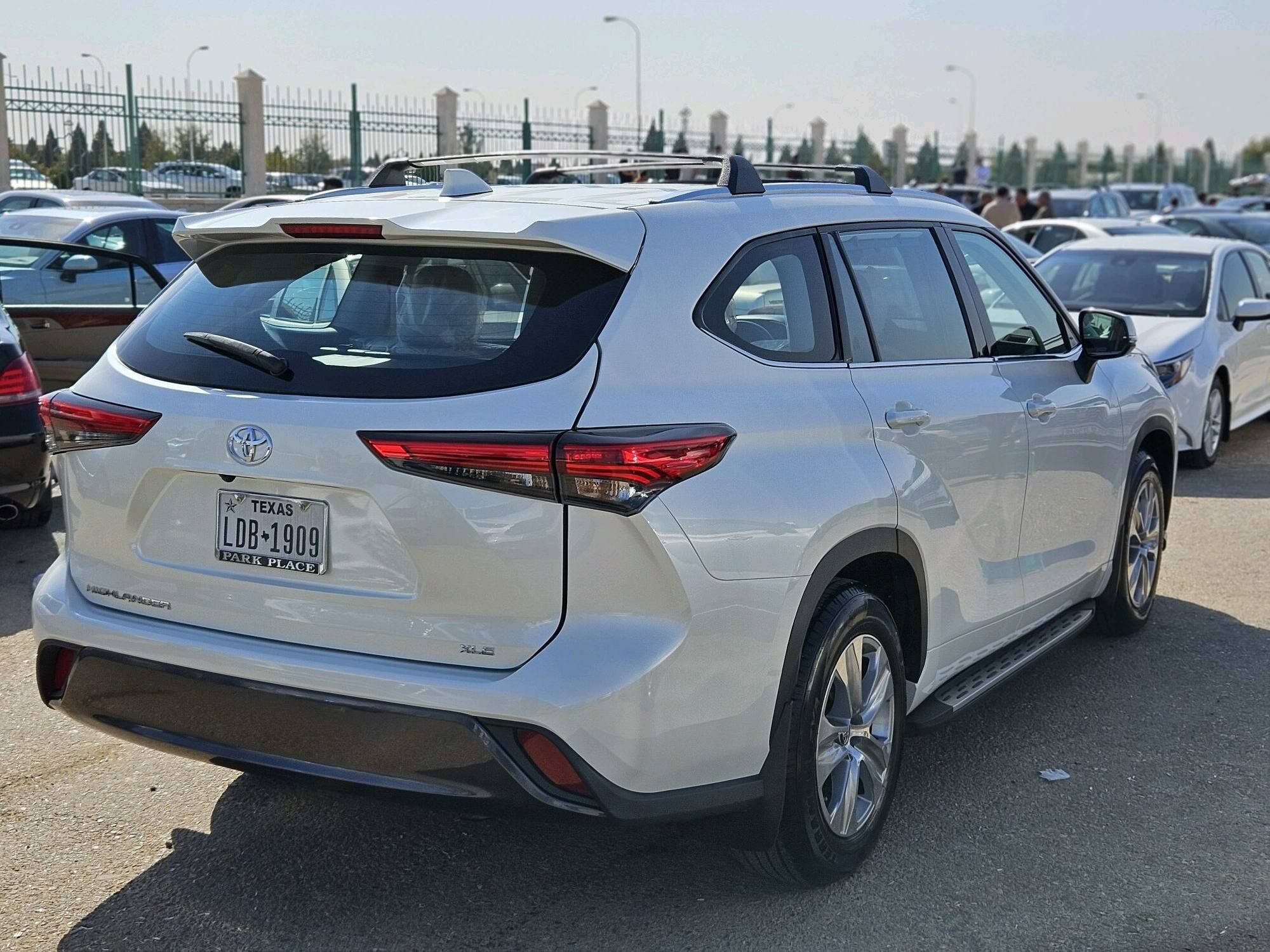 Toyota Highlander 2021 - 550 000 TMT - Мары - img 10