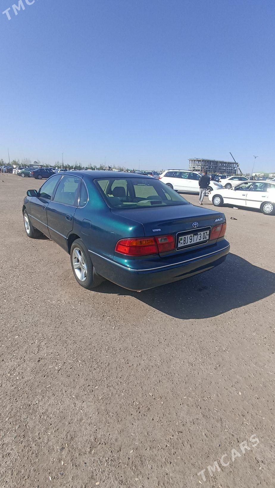 Toyota Avalon 1998 - 156 000 TMT - Gubadag - img 1