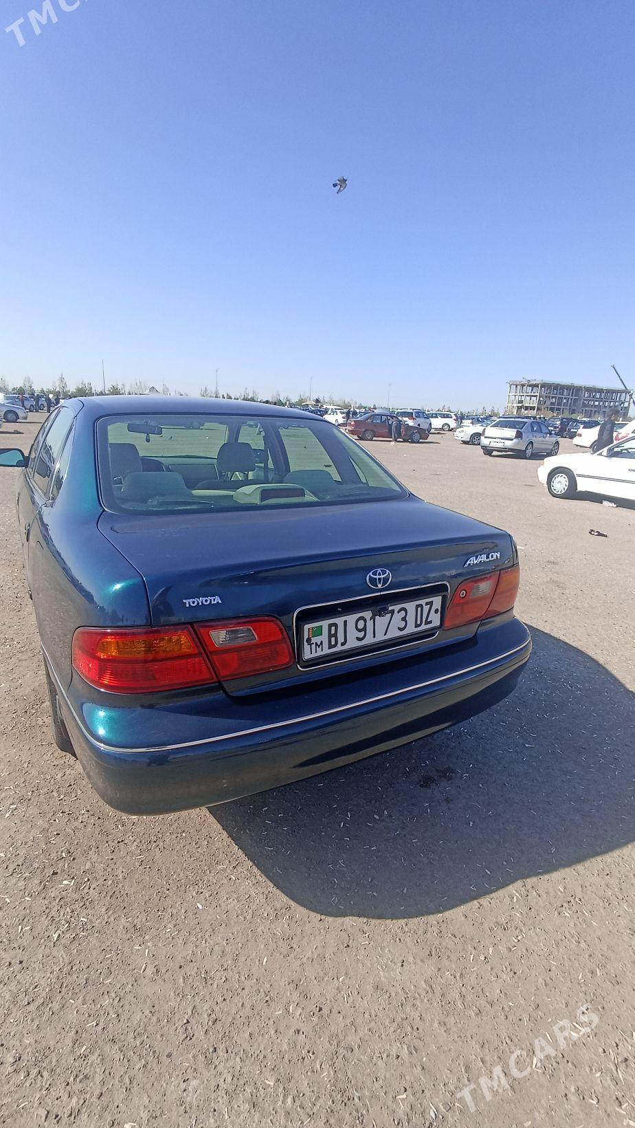 Toyota Avalon 1998 - 156 000 TMT - Gubadag - img 2