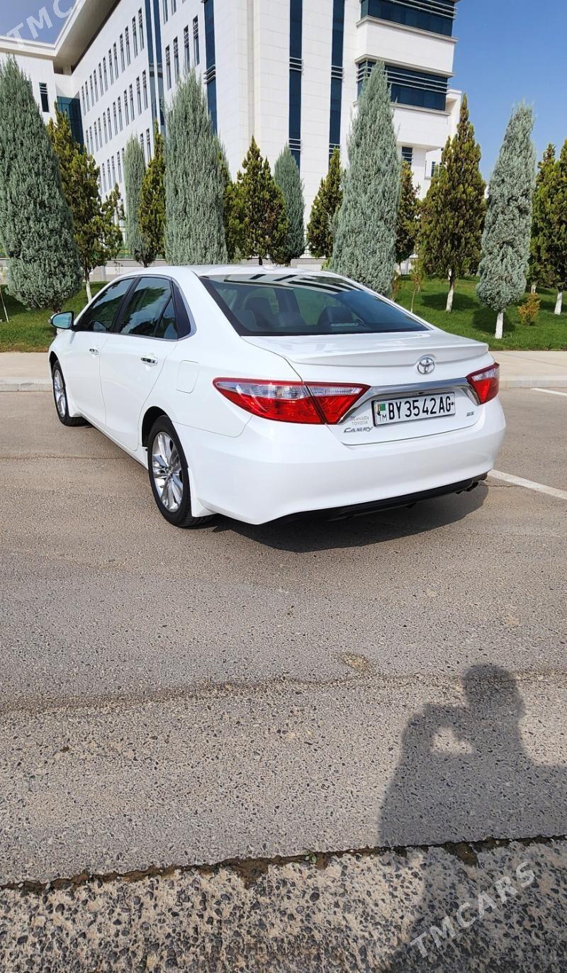 Toyota Camry 2017 - 260 000 TMT - Бузмеин - img 3