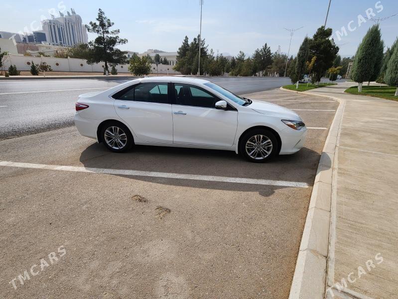 Toyota Camry 2017 - 260 000 TMT - Бузмеин - img 4