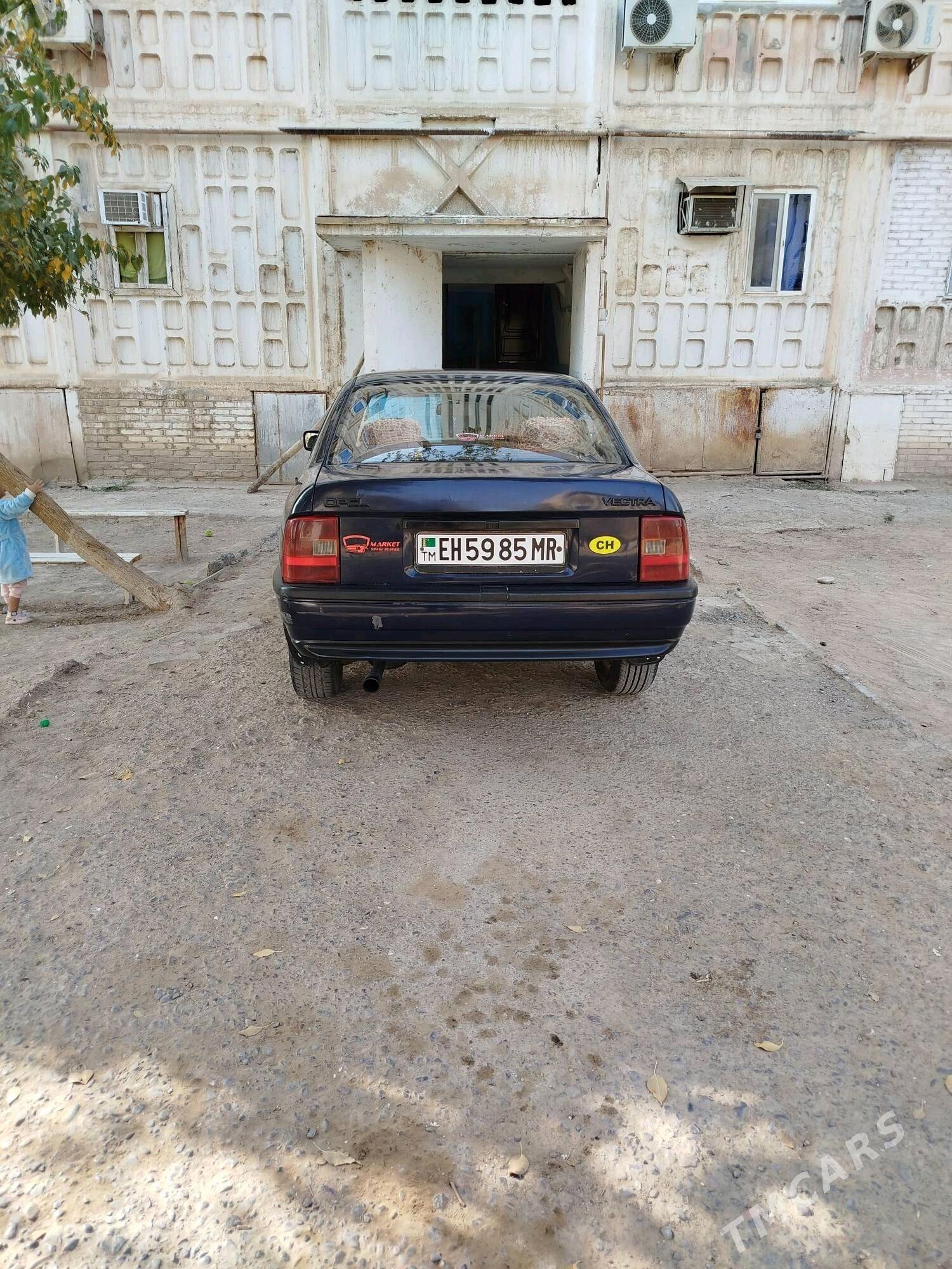 Opel Vectra 1990 - 35 000 TMT - Мары - img 4