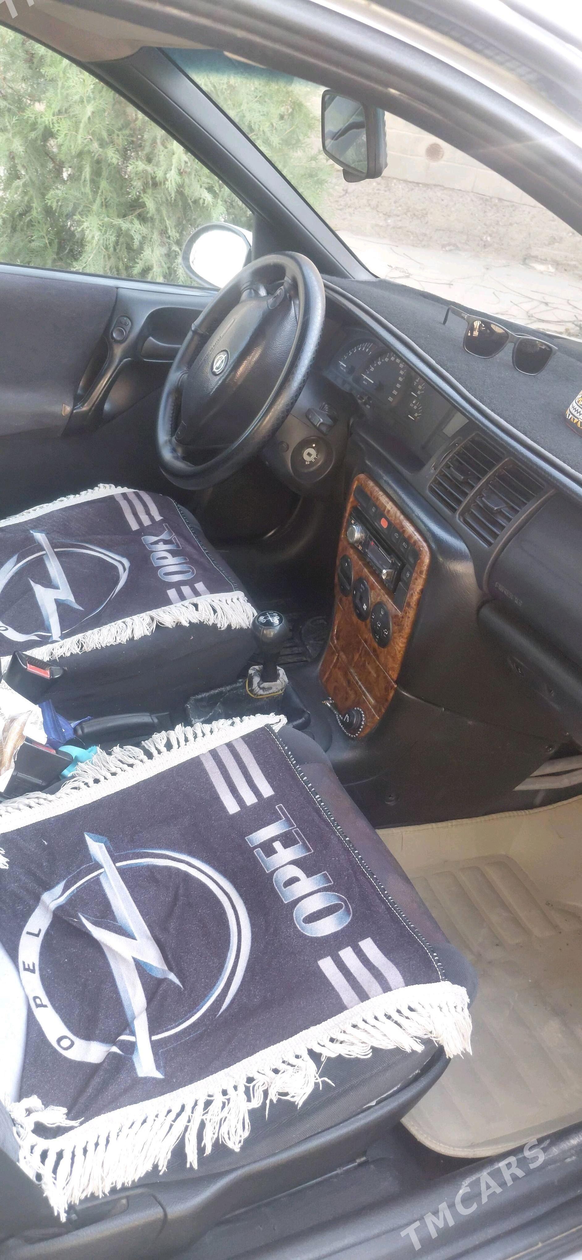 Opel Vectra 1998 - 70 000 TMT - Дашогуз - img 7