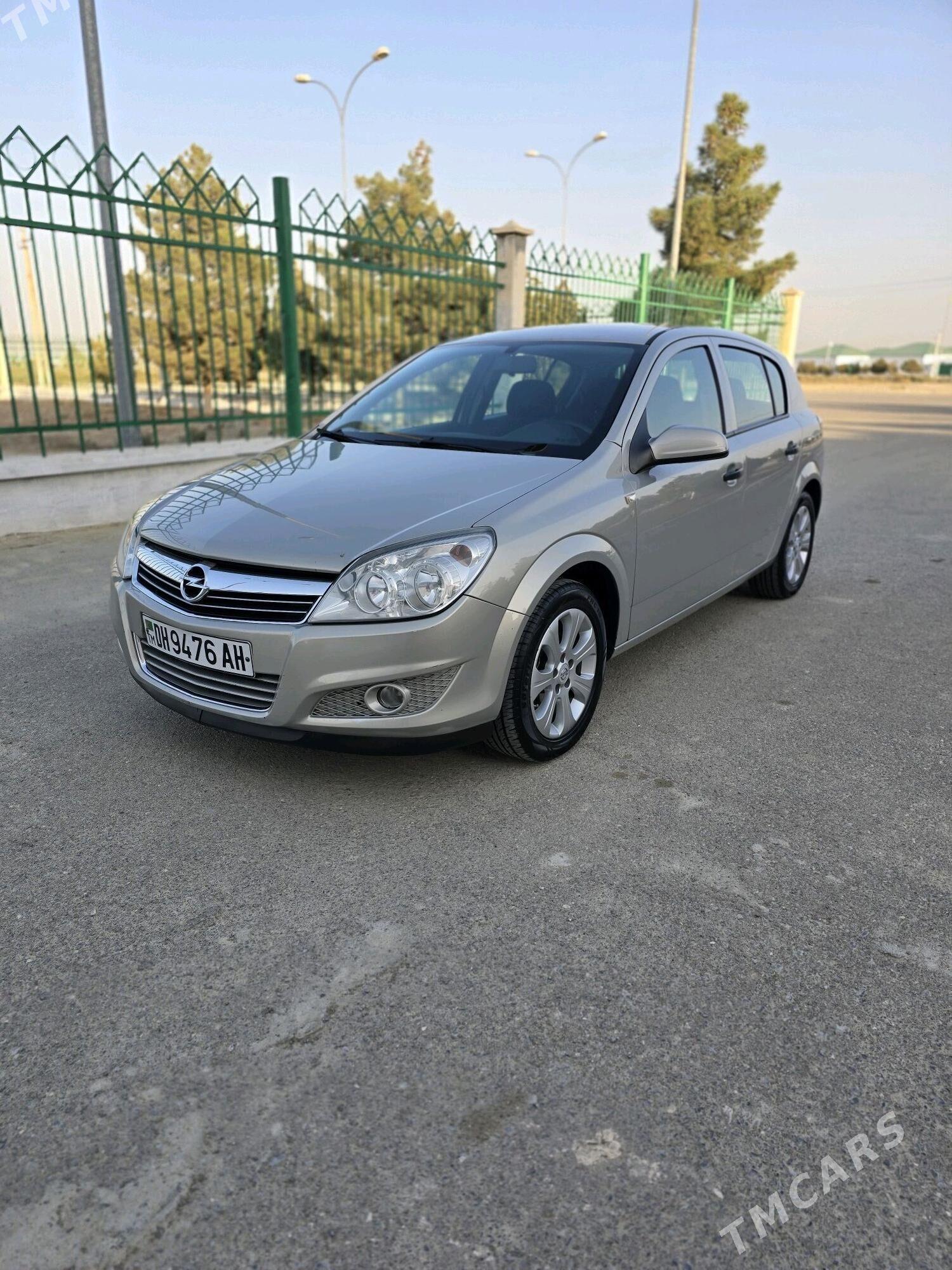 Opel Astra 2009 - 117 000 TMT - Bäherden - img 4